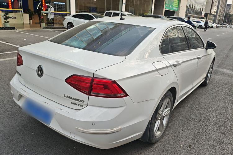 Used Volkswagen Lamando 2017 280TSI DSG Comfort Edition Rear Right 45 Deg