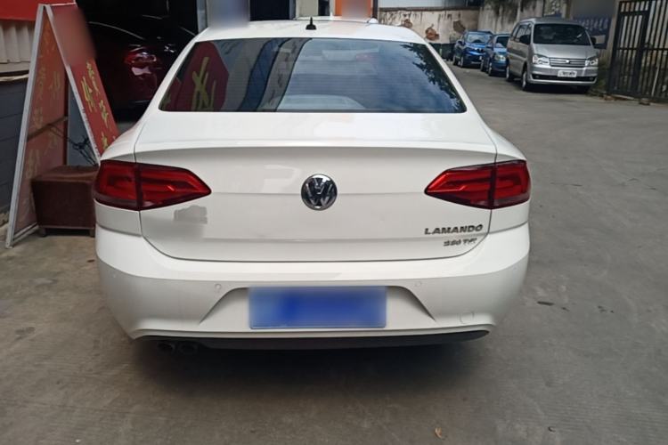 Used Volkswagen Lamando 2017 230TSI DSG Fashion Edition Rear