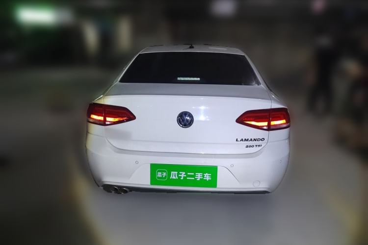 Used Volkswagen Lamando 2017 280TSI DSG Comfort Edition Rear