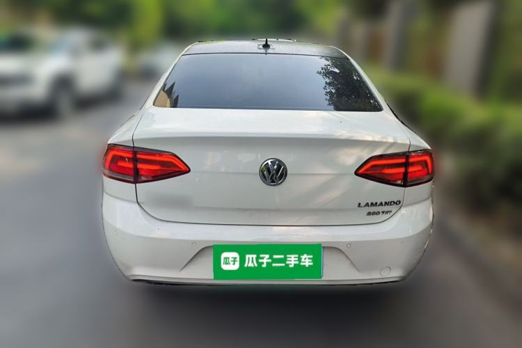 Used Volkswagen Lamando 2017 280TSI DSG Comfort Edition Rear