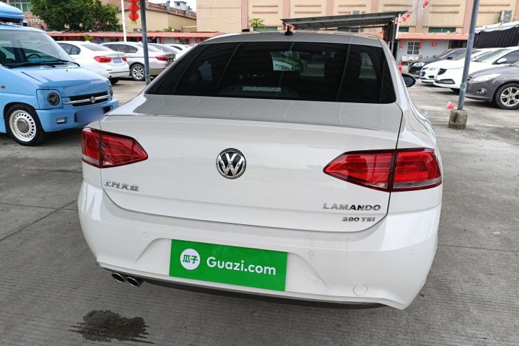 Used Volkswagen Lamando 2017 280TSI DSG Luxury Edition Rear