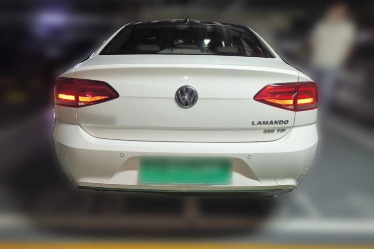 Used Volkswagen Lamando 2017 280TSI DSG Luxury Edition Rear