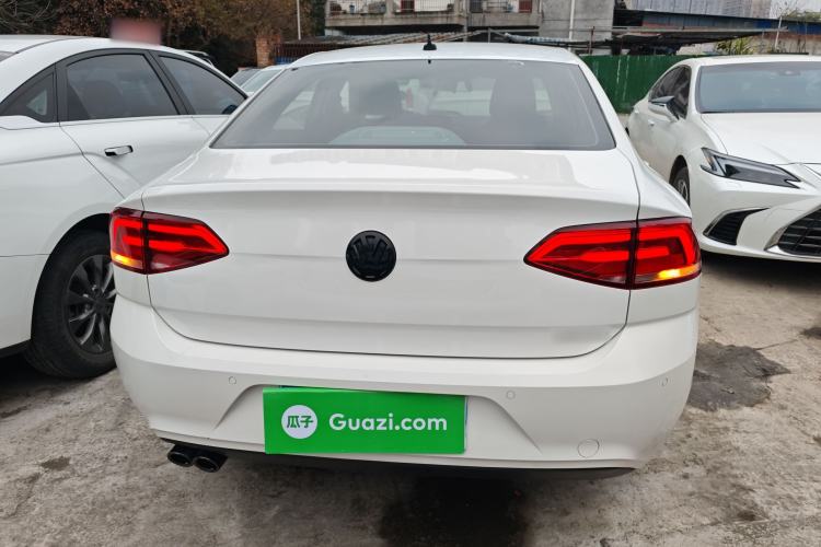 Used Volkswagen Lamando 2017 230TSI Manual Trend Edition Rear