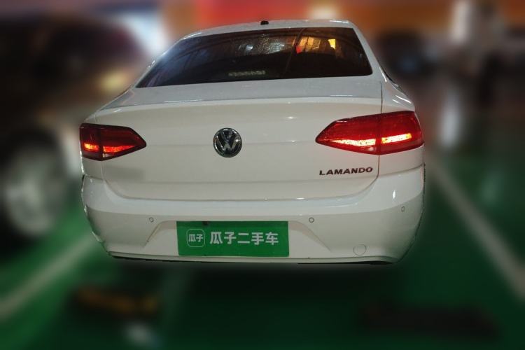 Used Volkswagen Lamando 2017 230TSI DSG Fashion Edition Rear