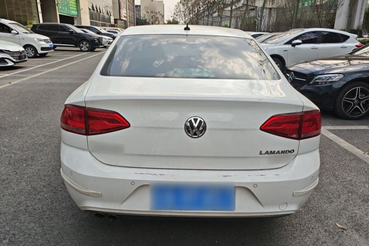 Used Volkswagen Lamando 2017 280TSI DSG Comfort Edition Rear