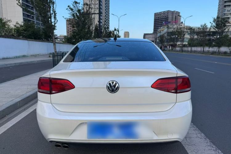 Used Volkswagen Lamando 2017 280TSI DSG Comfort Edition Rear