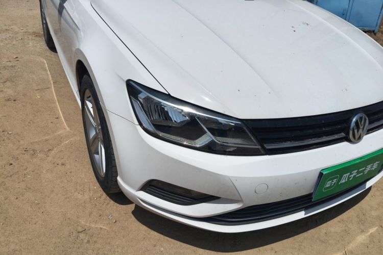 Used Volkswagen Lamando 2017 280TSI DSG Comfort Edition Right Front Headlight