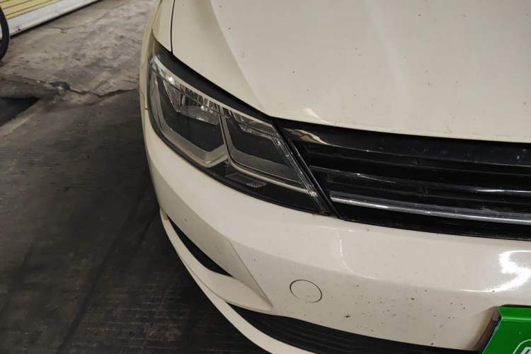 Used Volkswagen Lamando 2017 230TSI DSG Fashion Edition Right Front Headlight