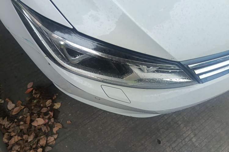 Used Volkswagen Lamando 2017 280TSI DSG Luxury Edition Right Front Headlight