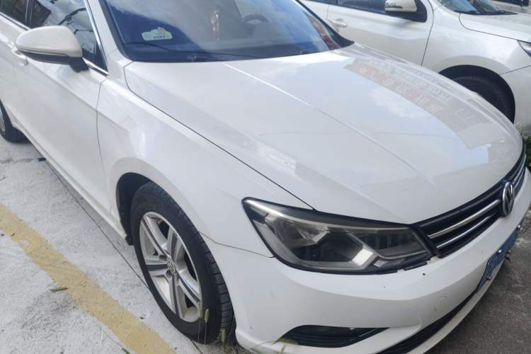 Used Volkswagen Lamando 2017 230TSI DSG Fashion Edition Right Front Headlight