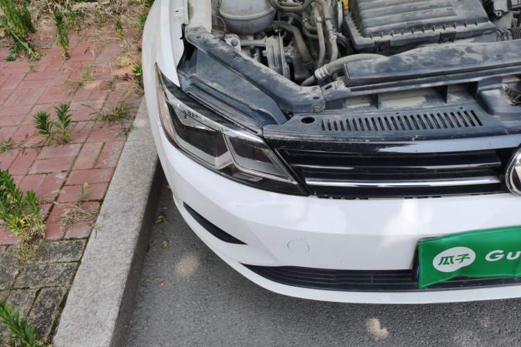Used Volkswagen Lamando 2017 230TSI DSG Fashion Edition Right Front Headlight