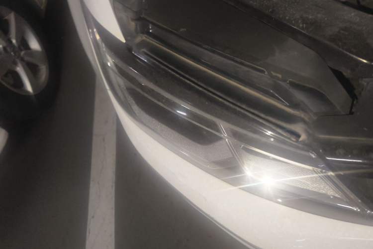 Used Volkswagen Lamando 2017 280TSI DSG Comfort Edition Right Front Headlight