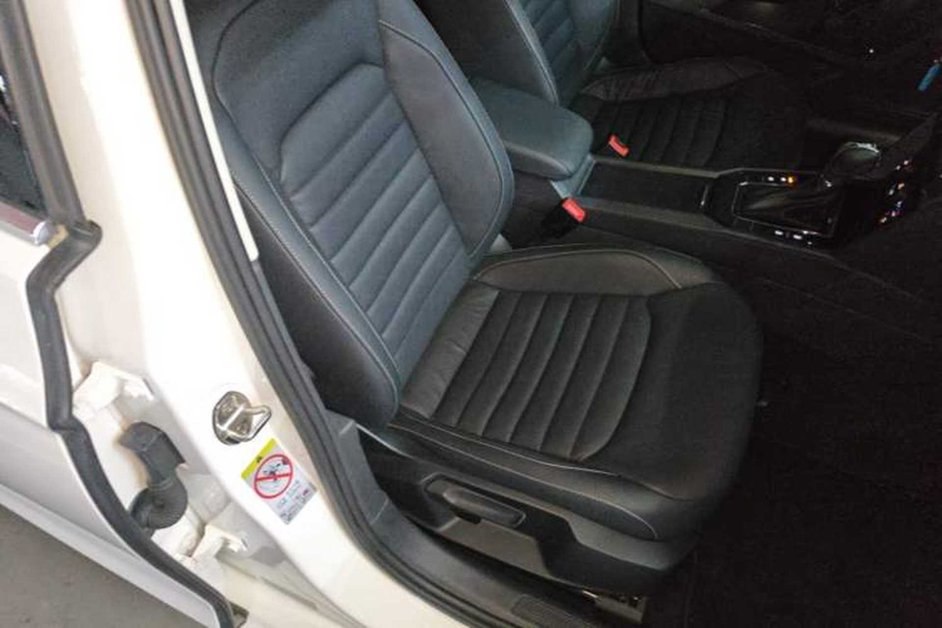 Used Volkswagen Lamando 2017 280TSI DSG Comfort Edition Right Front Seat
