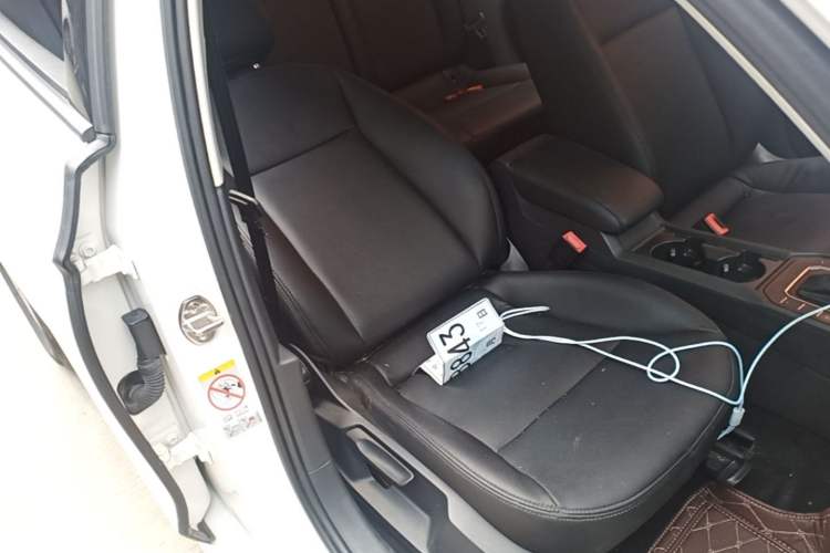 Used Volkswagen Lamando 2017 230TSI DSG Fashion Edition Right Front Seat