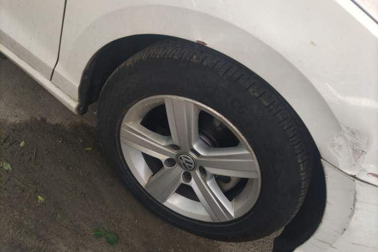Used Volkswagen Lamando 2017 230TSI DSG Fashion Edition Right Front Wheel Hub