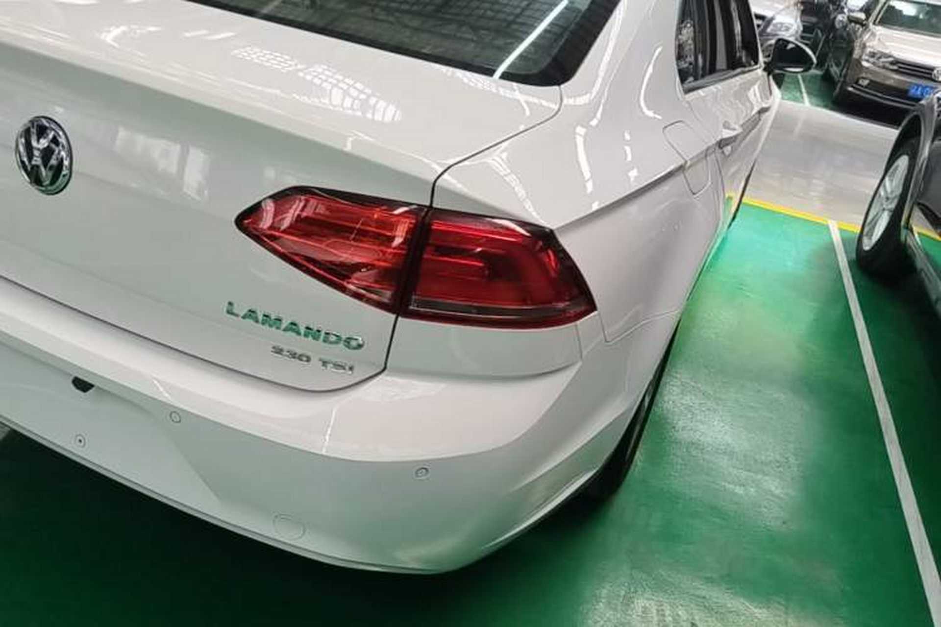 Used Volkswagen Lamando 2017 230TSI DSG Fashion Edition Right Rear Taillight