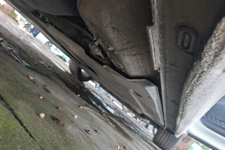 Used Volkswagen Lamando 2017 280TSI DSG Comfort Edition Right Side Sill