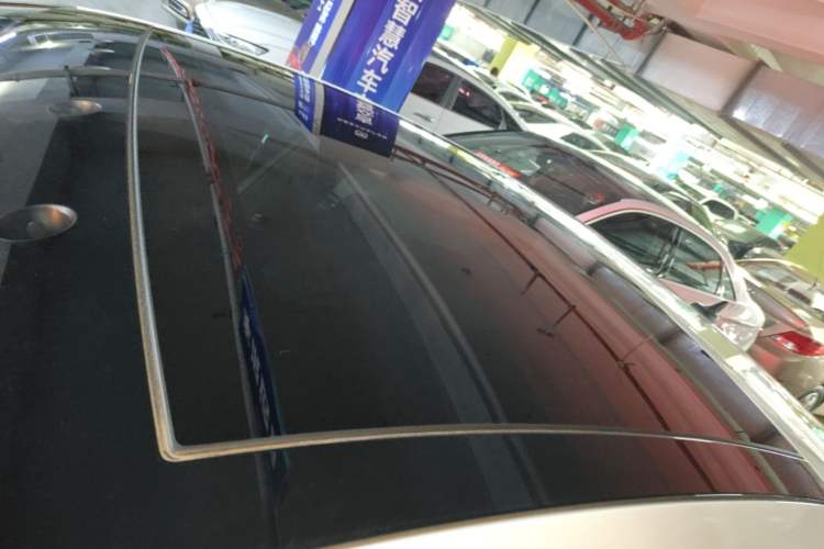 Used Volkswagen Lamando 2017 280TSI DSG Comfort Edition Roof