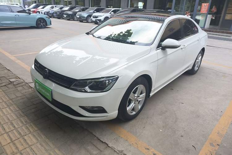 Used Volkswagen Lamando 2017 230TSI DSG Fashion Edition Guazi used car, China used car export, Used car for sale, Used  cars, Cheapest cars for sale