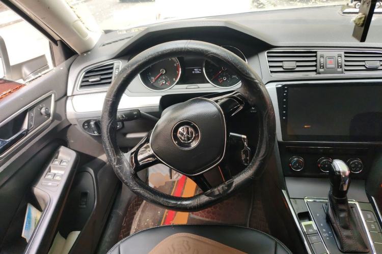 Used Volkswagen Lamando 2017 230TSI DSG Fashion Edition Steering Wheel