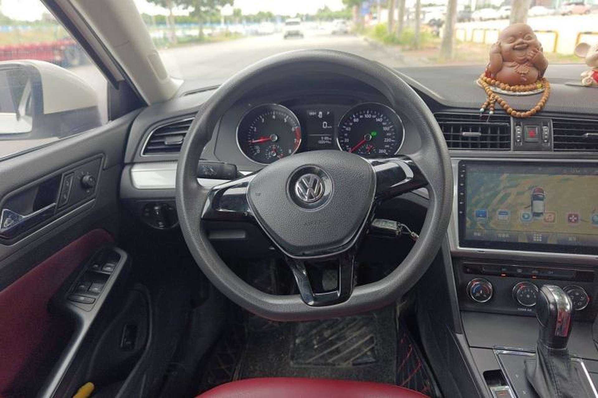 Used Volkswagen Lamando 2017 230TSI DSG Fashion Edition Steering Wheel