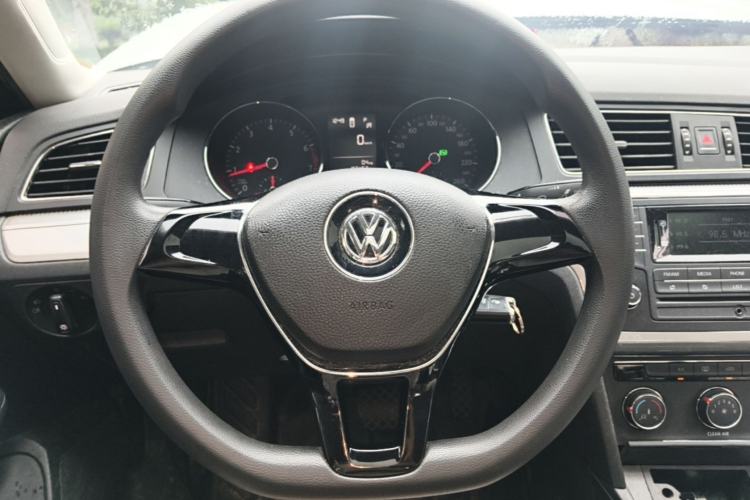 Used Volkswagen Lamando 2017 230TSI DSG Fashion Edition Steering Wheel