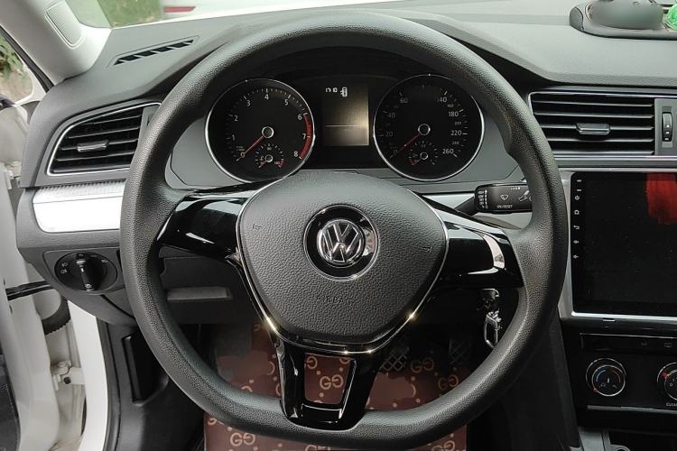 Used Volkswagen Lamando 2017 230TSI DSG Fashion Edition Steering Wheel