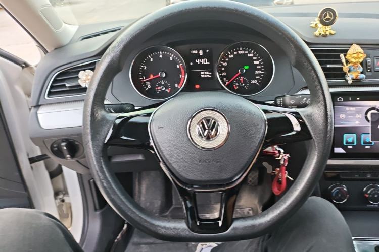 Used Volkswagen Lamando 2017 230TSI DSG Fashion Edition Steering Wheel
