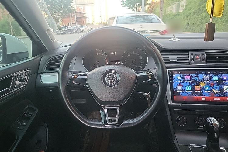 Used Volkswagen Lamando 2017 230TSI DSG Fashion Edition Steering Wheel