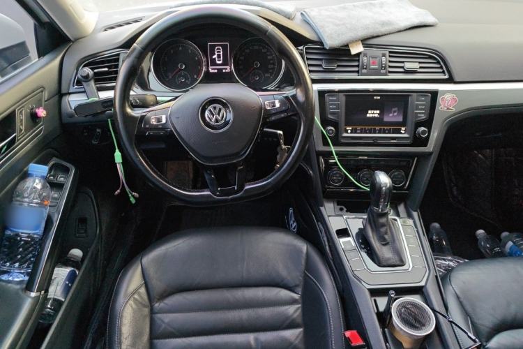 Used Volkswagen Lamando 2017 280TSI DSG Comfort Edition Steering Wheel