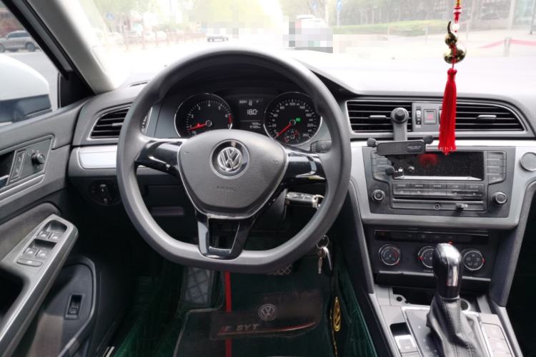 Used Volkswagen Lamando 2017 230TSI DSG Fashion Edition Steering Wheel