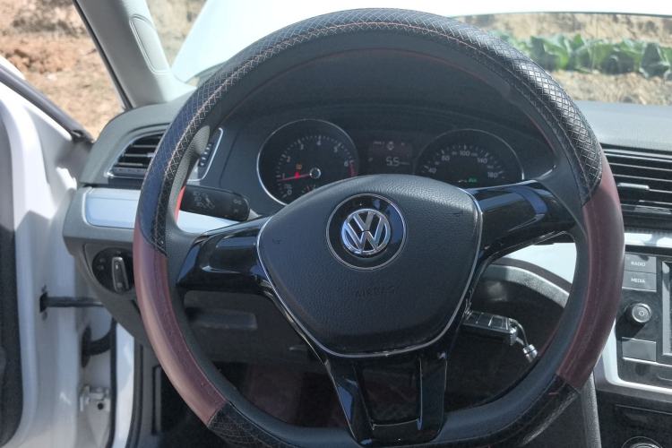Used Volkswagen Lamando 2017 230TSI DSG Fashion Edition Steering Wheel