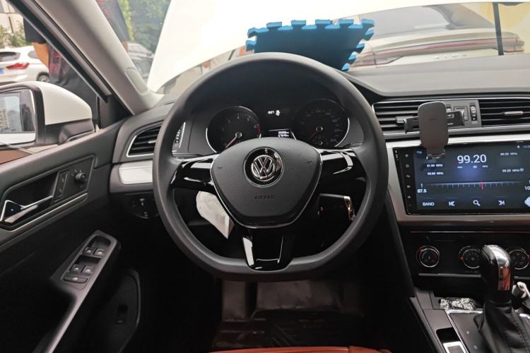 Used Volkswagen Lamando 2017 230TSI DSG Fashion Edition Steering Wheel