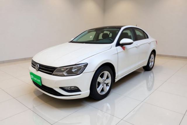 Ojetý Volkswagen Lamando 2017 230TSI DSG Fashion Edition