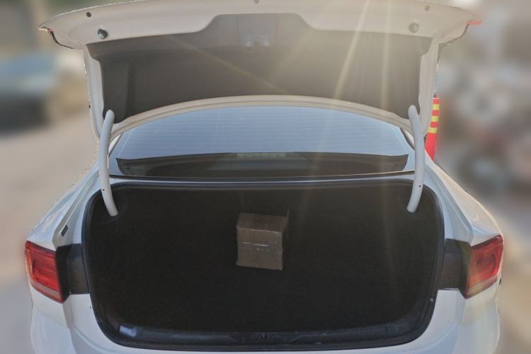 Used Volkswagen Lamando 2017 230TSI DSG Fashion Edition Trunk
