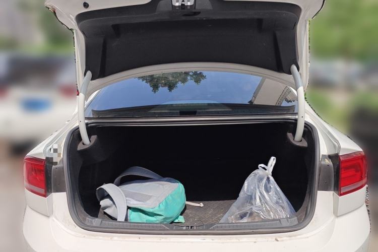 Used Volkswagen Lamando 2017 230TSI DSG Fashion Edition Trunk