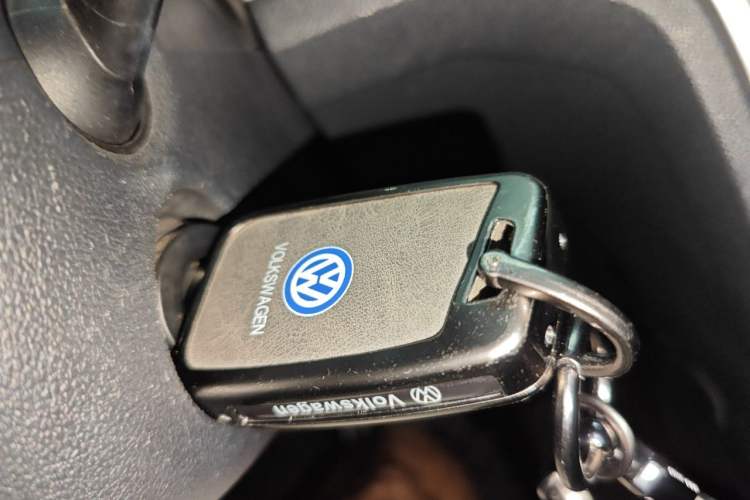 Used Volkswagen Lamando 2017 230TSI DSG Fashion Edition Vehicle Key