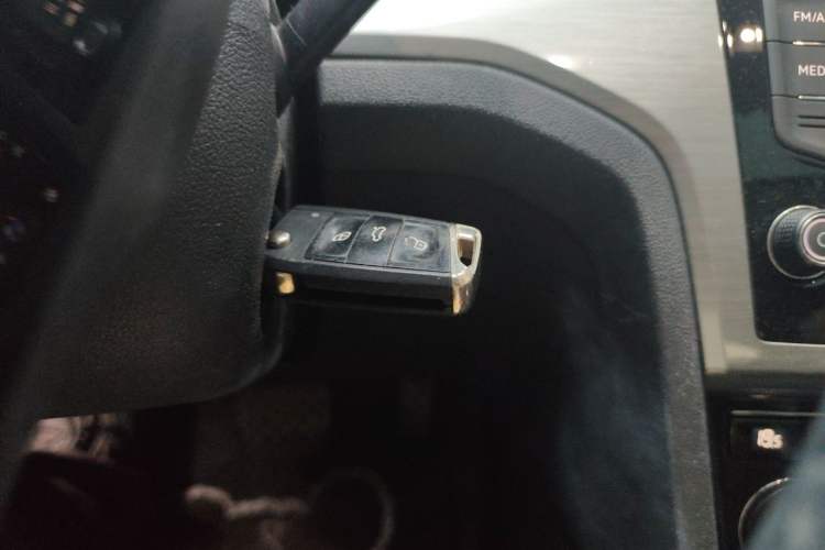 Used Volkswagen Lamando 2017 280TSI DSG Comfort Edition Vehicle Key