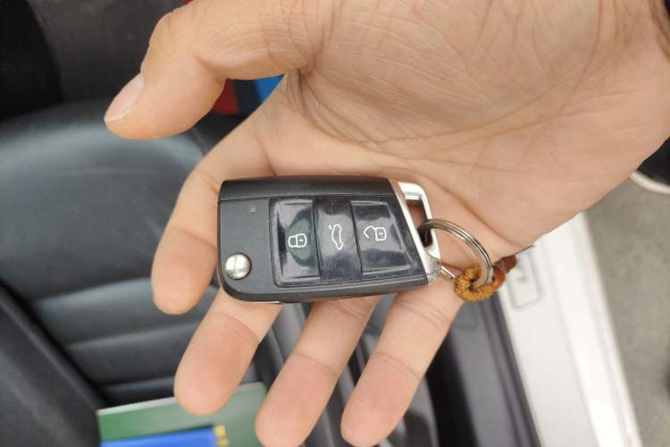 Used Volkswagen Lamando 2017 280TSI DSG Comfort Edition Vehicle Key