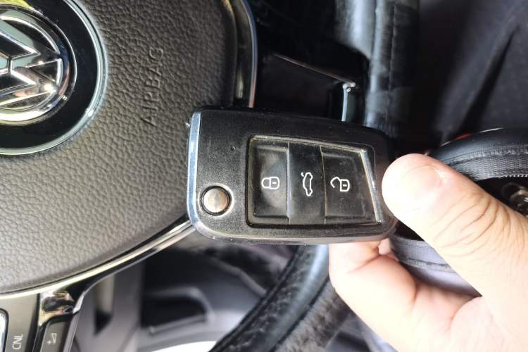 Used Volkswagen Lamando 2017 280TSI DSG Luxury Edition Vehicle Key