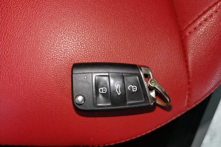 Used Volkswagen Lamando 2017 230TSI DSG Fashion Edition Vehicle Key