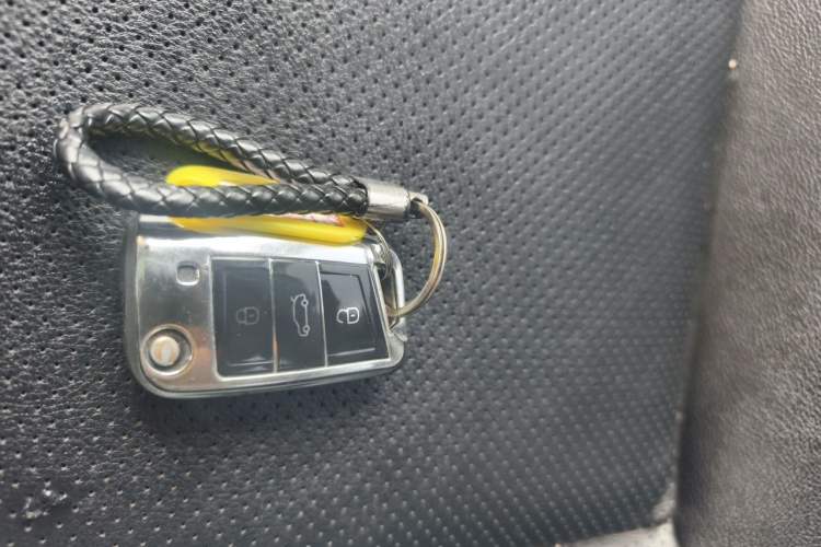 Used Volkswagen Lamando 2017 230TSI DSG Fashion Edition Vehicle Key