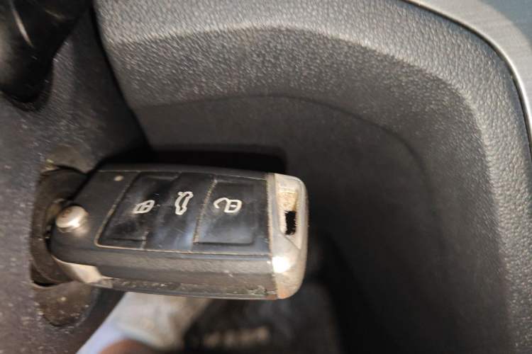 Used Volkswagen Lamando 2017 280TSI DSG Comfort Edition Vehicle Key