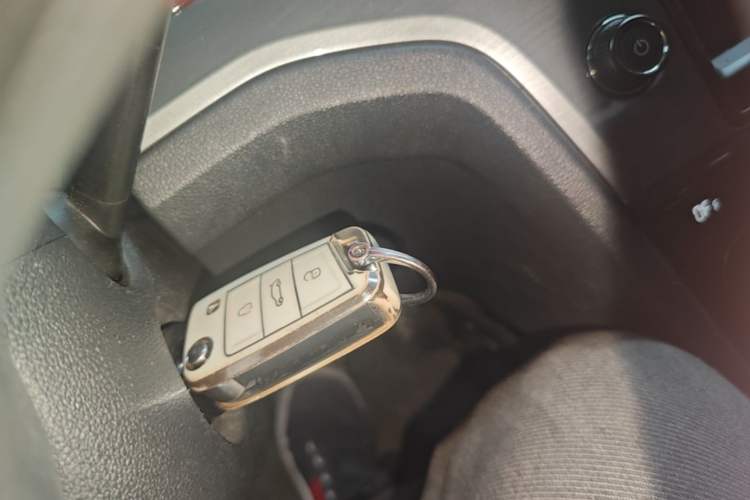 Used Volkswagen Lamando 2017 280TSI DSG Comfort Edition Vehicle Key