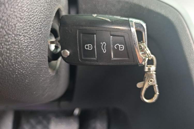 Used Volkswagen Lamando 2017 280TSI DSG Comfort Edition Vehicle Key