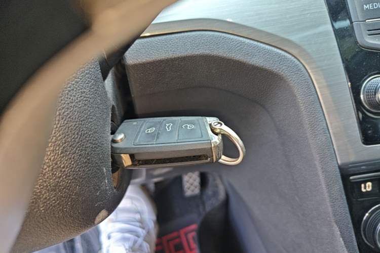 Used Volkswagen Lamando 2017 280TSI DSG Comfort Edition Vehicle Key