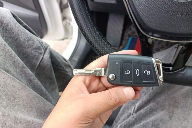 Used Volkswagen Lamando 2017 280TSI DSG Comfort Edition Vehicle Key