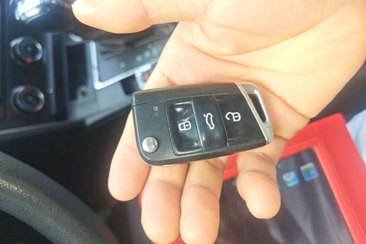 Used Volkswagen Lamando 2017 230TSI DSG Fashion Edition Vehicle Key