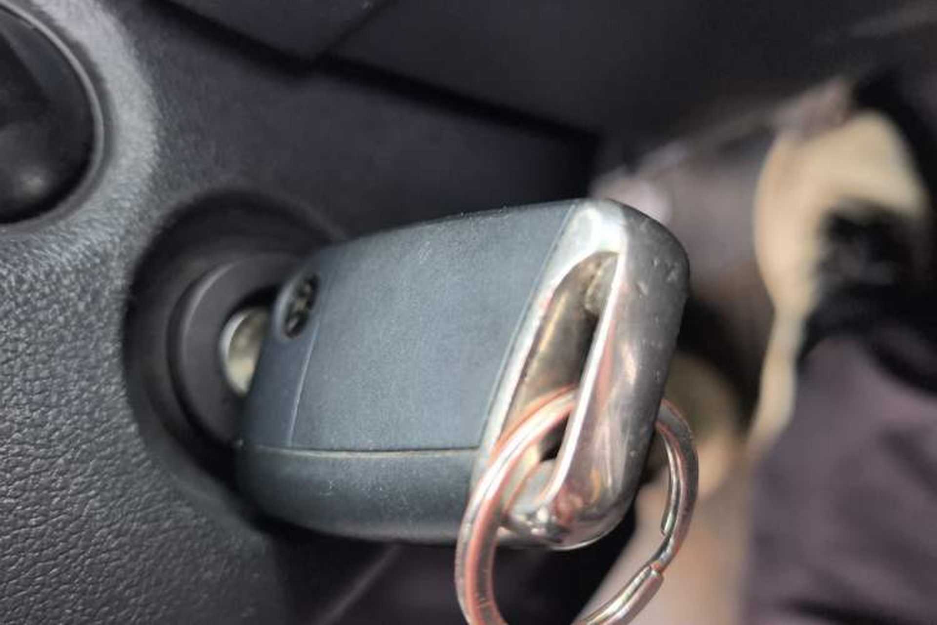 Used Volkswagen Lamando 2017 230TSI Manual Trend Edition Vehicle Key