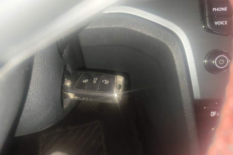Used Volkswagen Lamando 2017 280TSI DSG Comfort Edition Vehicle Key